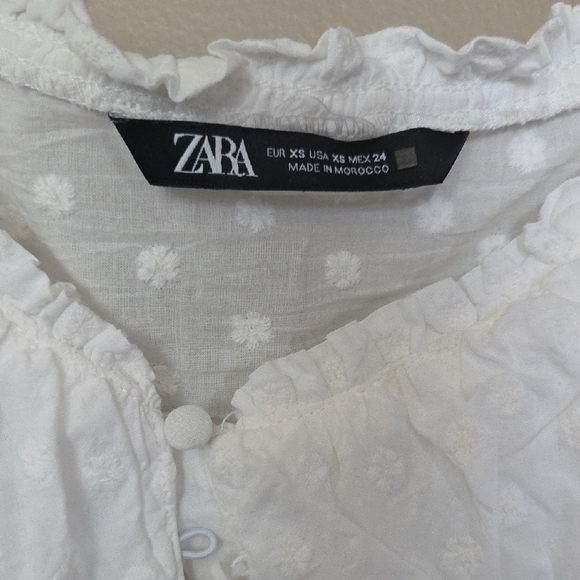 💥Buy2Get1Free💥Zara White Bell Sleeve Crop Blouse - Picture 2 of 2